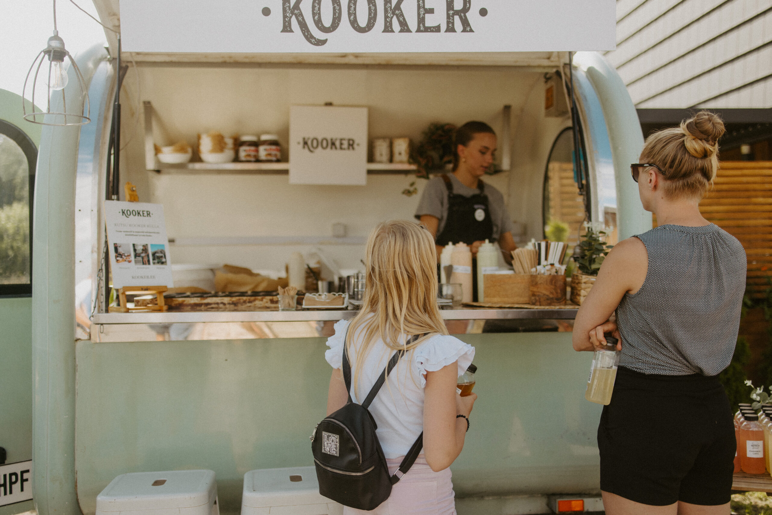 Kookeri foodtruck lapse sünnipäevapeol.