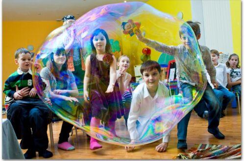 Mullimeistri mullishow, pilt nende veebilehelt.